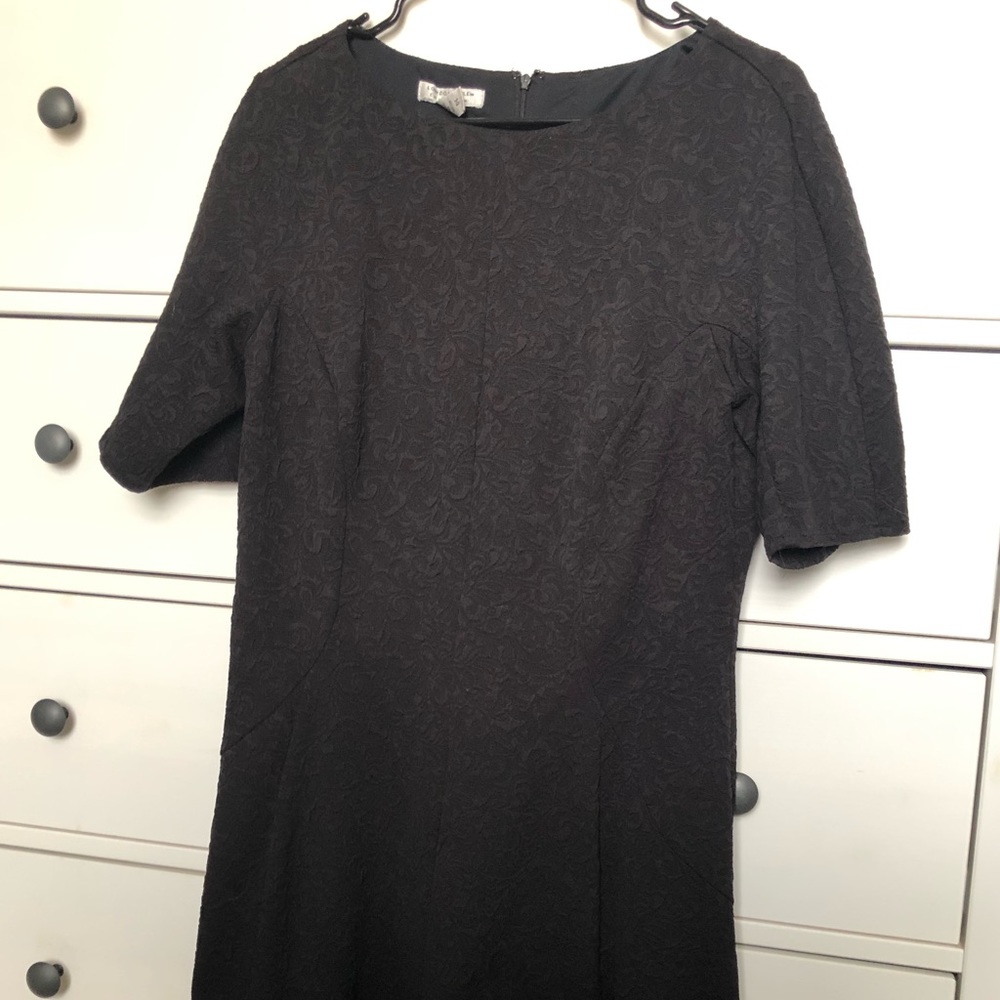 Short sleeve knee length black dress